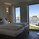 Hotel Kanal-haus 