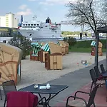 Kanal-haus 