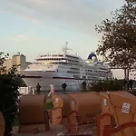 فندق Kanal-haus 
