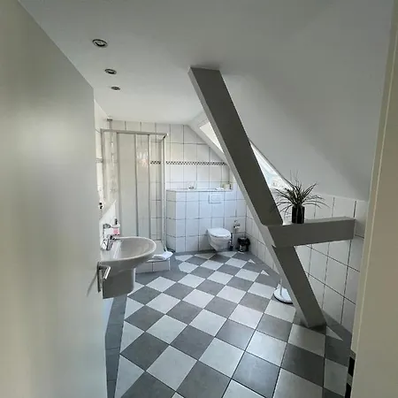 Kanal-haus 
