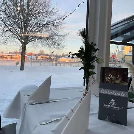 Kanal-haus Direkt Am Nok Hotel Osterrönfeld