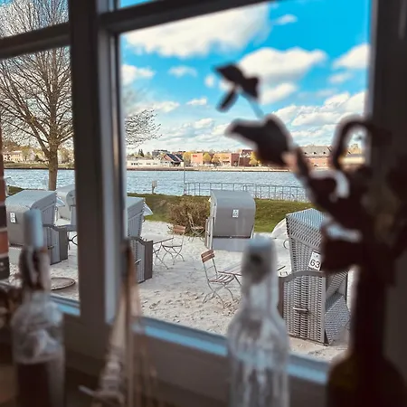 Kanal-haus Direkt Am Nok 3*