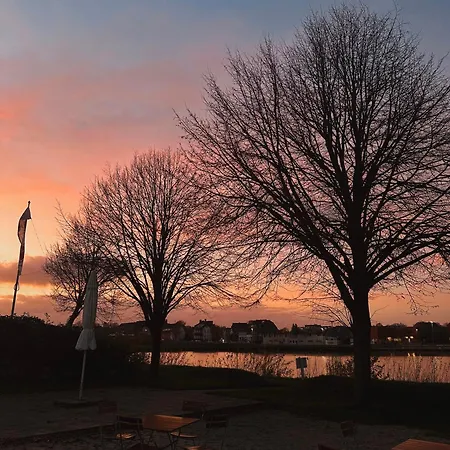 ホテル Kanal-haus 