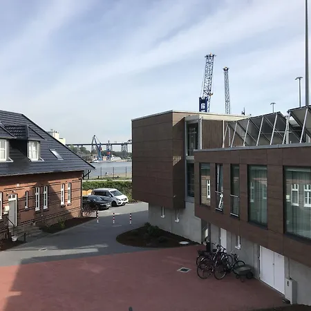 Kanal-haus 