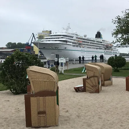 Hotel Kanal-haus Direkt Am Nok