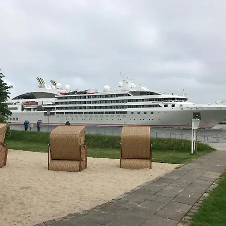 Hotel Kanal-haus Direkt Am Nok
