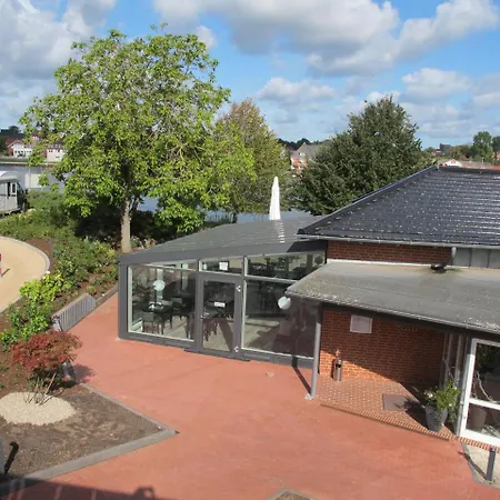 Hotel Kanal-haus Direkt Am Nok Osterrönfeld