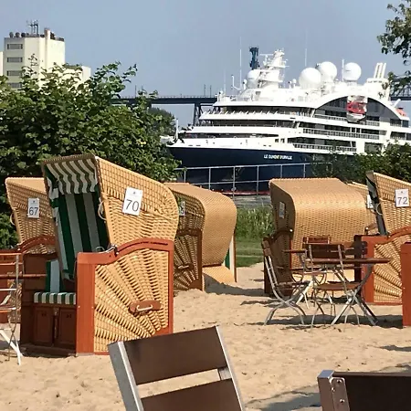 Kanal-haus Direkt Am Nok Hotel